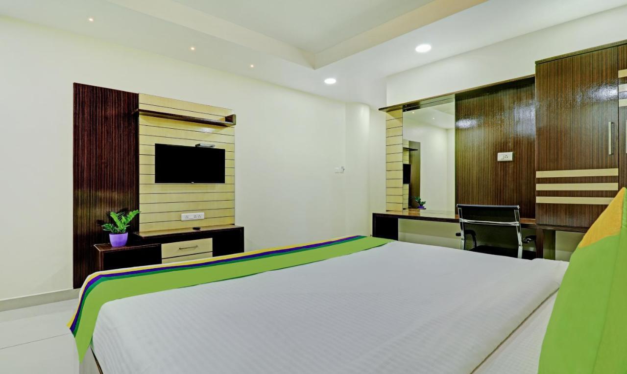 Treebo Trend Arka Vijayawada Hotel Ngoại thất bức ảnh