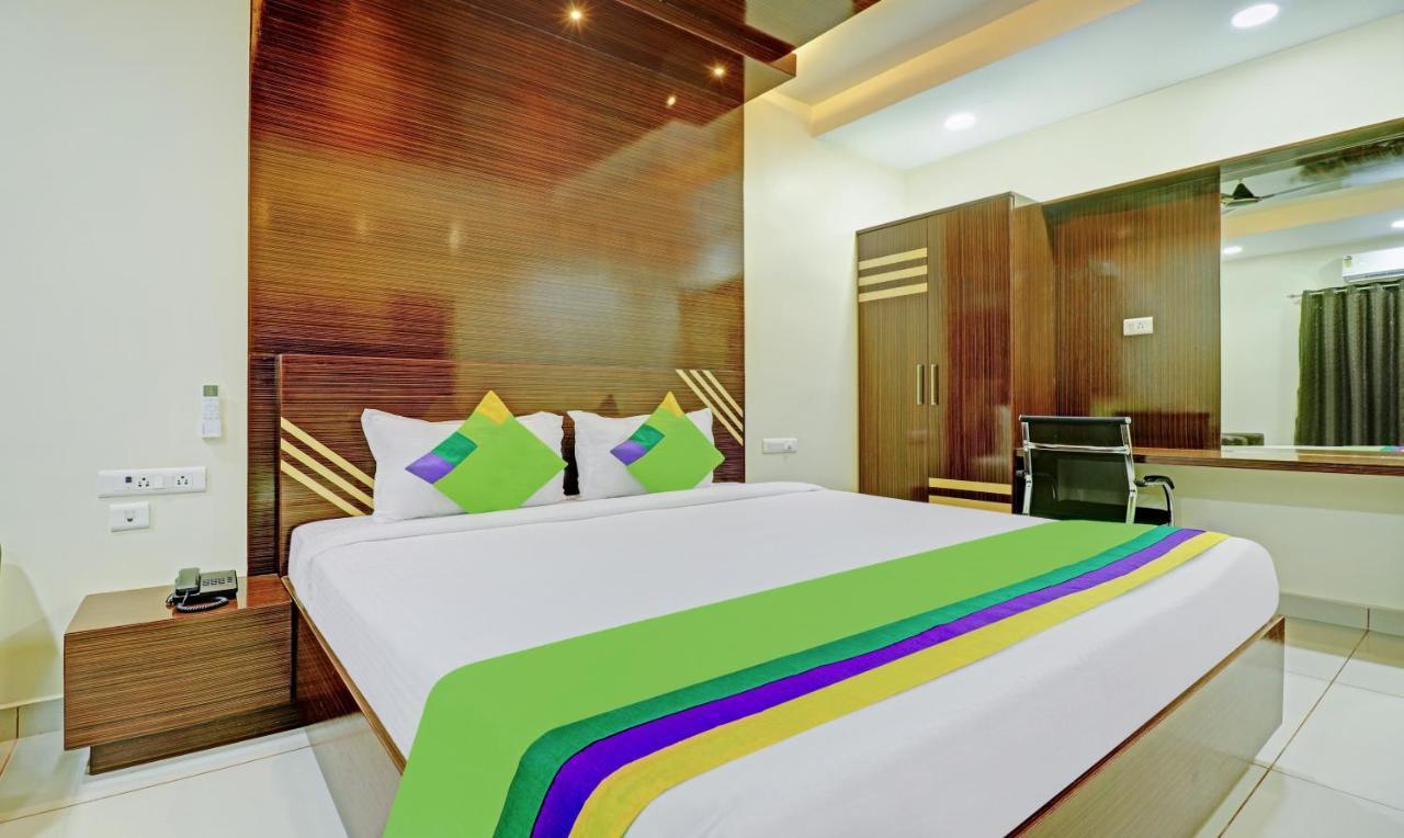 Treebo Trend Arka Vijayawada Hotel Ngoại thất bức ảnh