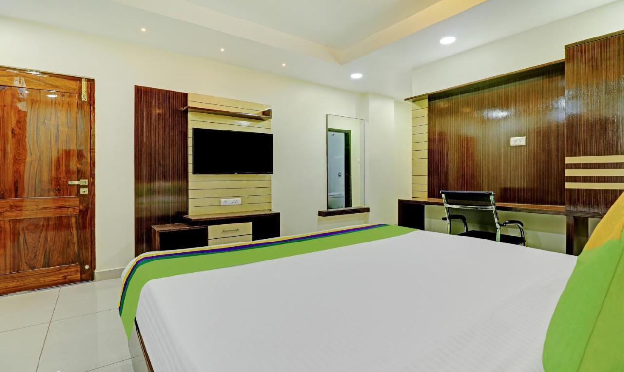 Treebo Trend Arka Vijayawada Hotel Ngoại thất bức ảnh