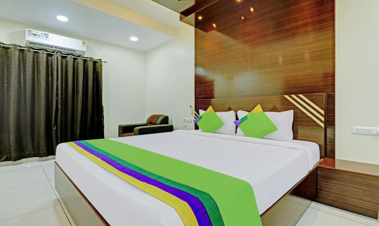 Treebo Trend Arka Vijayawada Hotel Ngoại thất bức ảnh